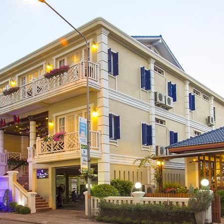 תאקהק Le Bouton D'Or Boutique Hotel מראה חיצוני תמונה
