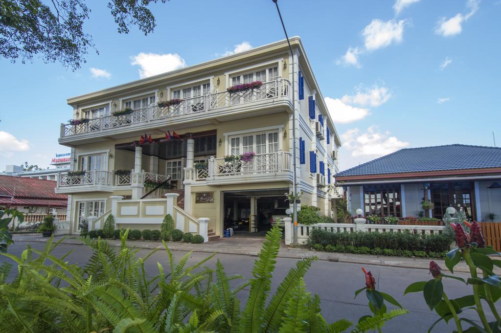 תאקהק Le Bouton D'Or Boutique Hotel מראה חיצוני תמונה